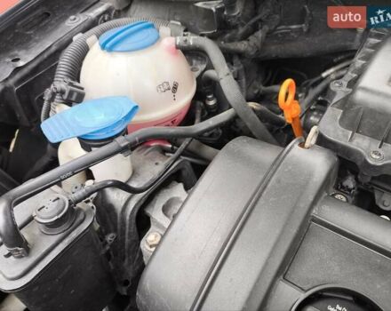 Чорний Фольксваген Гольф, об'ємом двигуна 1.4 л та пробігом 229 тис. км за 5900 $, фото 18 на Automoto.ua