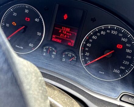 Черный Фольксваген Гольф, объемом двигателя 1.9 л и пробегом 280 тыс. км за 6700 $, фото 3 на Automoto.ua