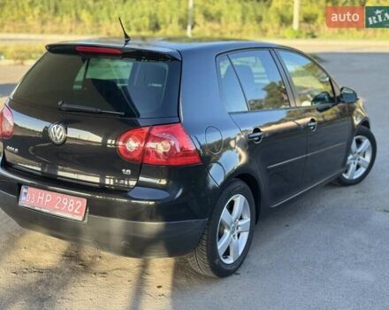 Черный Фольксваген Гольф, объемом двигателя 1.6 л и пробегом 258 тыс. км за 5950 $, фото 7 на Automoto.ua
