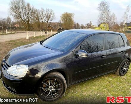 Черный Фольксваген Гольф, объемом двигателя 2 л и пробегом 233 тыс. км за 6200 $, фото 5 на Automoto.ua