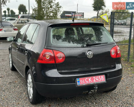 Черный Фольксваген Гольф, объемом двигателя 1.6 л и пробегом 221 тыс. км за 6600 $, фото 9 на Automoto.ua