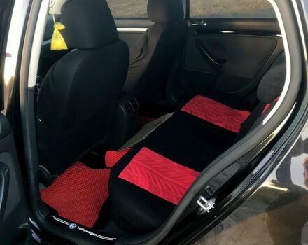 Черный Фольксваген Гольф, объемом двигателя 1.4 л и пробегом 240 тыс. км за 5900 $, фото 5 на Automoto.ua