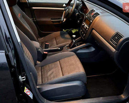 Чорний Фольксваген Гольф, об'ємом двигуна 1.4 л та пробігом 244 тис. км за 5550 $, фото 17 на Automoto.ua