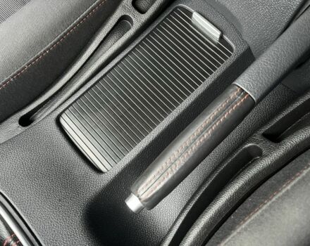 Чорний Фольксваген Гольф, об'ємом двигуна 1.6 л та пробігом 2 тис. км за 6500 $, фото 21 на Automoto.ua