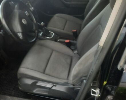 Черный Фольксваген Гольф, объемом двигателя 1.9 л и пробегом 340 тыс. км за 4499 $, фото 3 на Automoto.ua