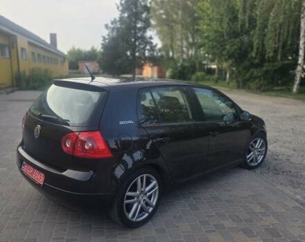 Черный Фольксваген Гольф, объемом двигателя 1.6 л и пробегом 205 тыс. км за 6250 $, фото 2 на Automoto.ua
