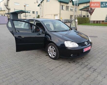 Чорний Фольксваген Гольф, об'ємом двигуна 1.6 л та пробігом 212 тис. км за 5900 $, фото 12 на Automoto.ua