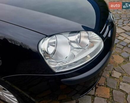 Черный Фольксваген Гольф, объемом двигателя 1.6 л и пробегом 219 тыс. км за 6400 $, фото 12 на Automoto.ua