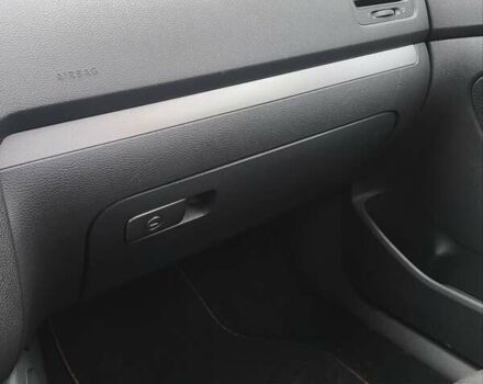 Чорний Фольксваген Гольф, об'ємом двигуна 1.4 л та пробігом 229 тис. км за 5900 $, фото 16 на Automoto.ua