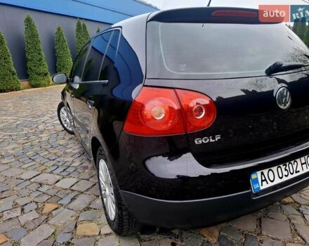 Черный Фольксваген Гольф, объемом двигателя 1.6 л и пробегом 219 тыс. км за 6400 $, фото 25 на Automoto.ua