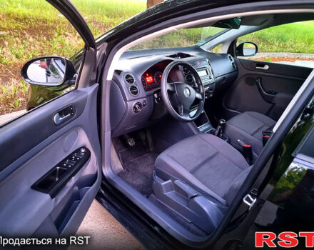 Чорний Фольксваген Гольф, об'ємом двигуна 1.4 л та пробігом 206 тис. км за 6499 $, фото 7 на Automoto.ua