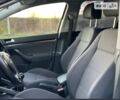 Черный Фольксваген Гольф, объемом двигателя 1.4 л и пробегом 220 тыс. км за 7000 $, фото 9 на Automoto.ua