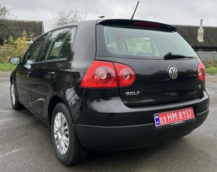 Черный Фольксваген Гольф, объемом двигателя 0 л и пробегом 243 тыс. км за 5750 $, фото 2 на Automoto.ua