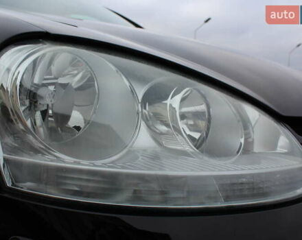 Черный Фольксваген Гольф, объемом двигателя 1.6 л и пробегом 203 тыс. км за 5890 $, фото 21 на Automoto.ua