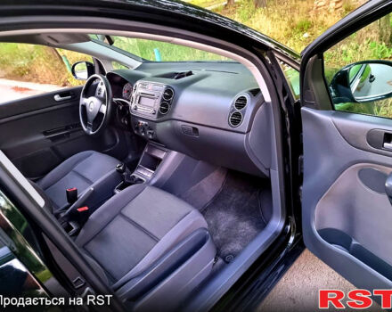 Чорний Фольксваген Гольф, об'ємом двигуна 1.4 л та пробігом 206 тис. км за 6499 $, фото 8 на Automoto.ua