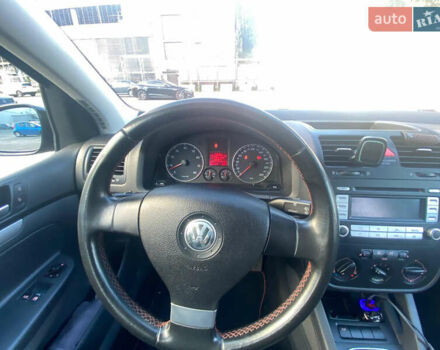 Чорний Фольксваген Гольф, об'ємом двигуна 1.6 л та пробігом 210 тис. км за 6000 $, фото 13 на Automoto.ua