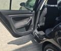 Черный Фольксваген Гольф, объемом двигателя 1.6 л и пробегом 205 тыс. км за 6250 $, фото 12 на Automoto.ua