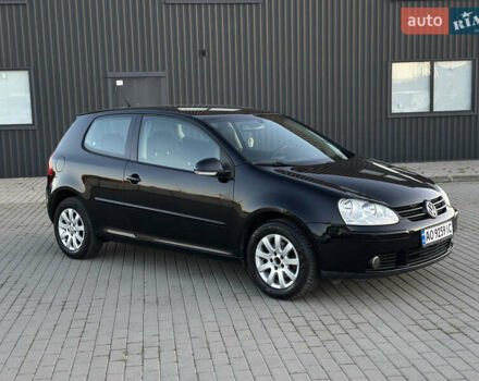Черный Фольксваген Гольф, объемом двигателя 1.4 л и пробегом 278 тыс. км за 4500 $, фото 2 на Automoto.ua