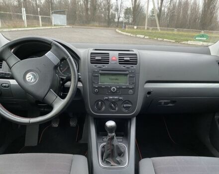 Чорний Фольксваген Гольф, об'ємом двигуна 1.4 л та пробігом 220 тис. км за 5900 $, фото 6 на Automoto.ua