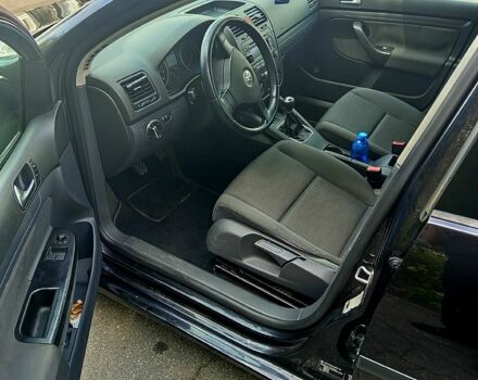 Чорний Фольксваген Гольф, об'ємом двигуна 1.6 л та пробігом 240 тис. км за 5500 $, фото 9 на Automoto.ua