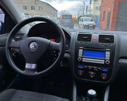 Фольксваген Гольф 2006 в Полтаве на Automoto.ua Черный Фольксваген Гольф, объемом двигателя 1.6 л и пробегом 295 тыс. км за 5800 $, фото 23 на Automoto.ua