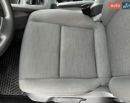 Черный Фольксваген Гольф, объемом двигателя 1.4 л и пробегом 187 тыс. км за 6500 $, фото 31 на Automoto.ua