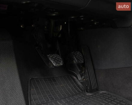 Черный Фольксваген Гольф, объемом двигателя 1.6 л и пробегом 203 тыс. км за 5890 $, фото 42 на Automoto.ua