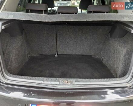 Черный Фольксваген Гольф, объемом двигателя 1.4 л и пробегом 202 тыс. км за 4999 $, фото 45 на Automoto.ua