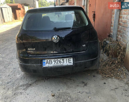 Черный Фольксваген Гольф, объемом двигателя 1.6 л и пробегом 230 тыс. км за 3500 $, фото 3 на Automoto.ua