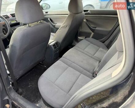 Черный Фольксваген Гольф, объемом двигателя 1.4 л и пробегом 202 тыс. км за 4999 $, фото 49 на Automoto.ua