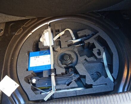 Черный Фольксваген Гольф, объемом двигателя 1.6 л и пробегом 200 тыс. км за 5300 $, фото 7 на Automoto.ua