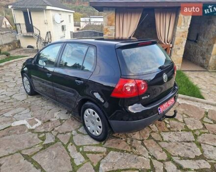 Фольксваген Гольф 2006 в Могилев-Подольском на Automoto.ua Черный Фольксваген Гольф, объемом двигателя 1.6 л и пробегом 164 тыс. км за 5750 $, фото 2 на Automoto.ua