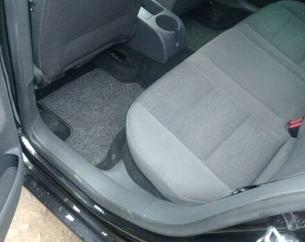 Черный Фольксваген Гольф, объемом двигателя 1.6 л и пробегом 226 тыс. км за 6500 $, фото 5 на Automoto.ua