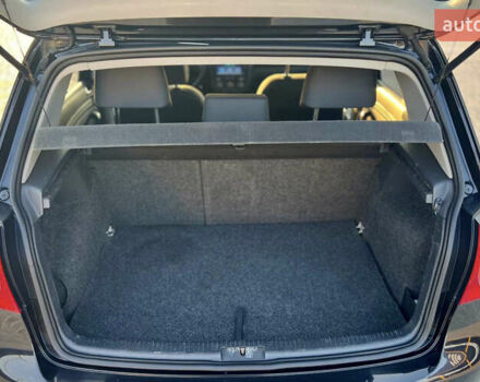 Черный Фольксваген Гольф, объемом двигателя 1.6 л и пробегом 209 тыс. км за 6300 $, фото 12 на Automoto.ua