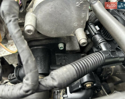 Черный Фольксваген Гольф, объемом двигателя 1.4 л и пробегом 187 тыс. км за 6500 $, фото 82 на Automoto.ua