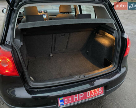 Чорний Фольксваген Гольф, об'ємом двигуна 1.6 л та пробігом 233 тис. км за 6800 $, фото 47 на Automoto.ua