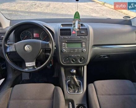 Чорний Фольксваген Гольф, об'ємом двигуна 1.39 л та пробігом 230 тис. км за 5200 $, фото 10 на Automoto.ua