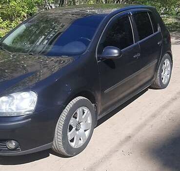 Чорний Фольксваген Гольф, об'ємом двигуна 1.6 л та пробігом 267 тис. км за 6500 $, фото 1 на Automoto.ua