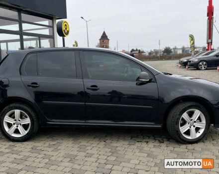Черный Фольксваген Гольф, объемом двигателя 1.6 л и пробегом 240 тыс. км за 7900 $, фото 7 на Automoto.ua