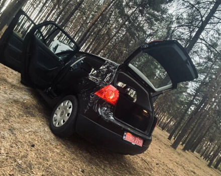 Черный Фольксваген Гольф, объемом двигателя 1.4 л и пробегом 268 тыс. км за 5650 $, фото 33 на Automoto.ua