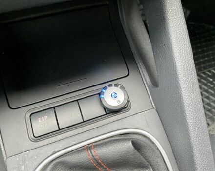 Чорний Фольксваген Гольф, об'ємом двигуна 1.4 л та пробігом 230 тис. км за 5777 $, фото 11 на Automoto.ua