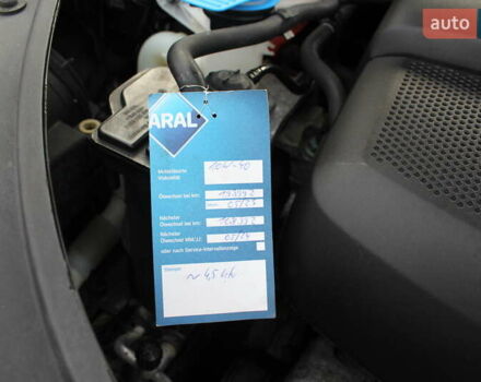 Черный Фольксваген Гольф, объемом двигателя 1.6 л и пробегом 203 тыс. км за 5890 $, фото 90 на Automoto.ua