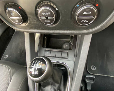 Чорний Фольксваген Гольф, об'ємом двигуна 1.6 л та пробігом 190 тис. км за 6032 $, фото 23 на Automoto.ua