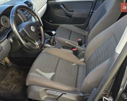 Чорний Фольксваген Гольф, об'ємом двигуна 1.6 л та пробігом 220 тис. км за 5350 $, фото 18 на Automoto.ua