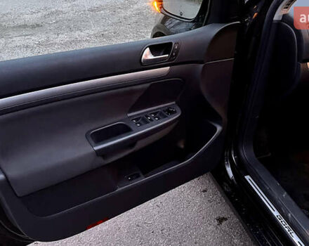 Чорний Фольксваген Гольф, об'ємом двигуна 1.4 л та пробігом 244 тис. км за 5550 $, фото 10 на Automoto.ua