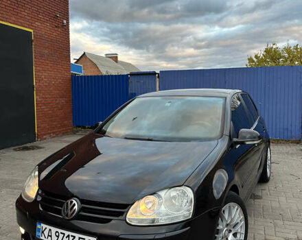 Фольксваген Гольф 2006 в Полтаве на Automoto.ua Черный Фольксваген Гольф, объемом двигателя 1.6 л и пробегом 295 тыс. км за 5800 $, фото 1 на Automoto.ua