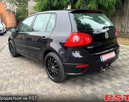 Черный Фольксваген Гольф, объемом двигателя 1.6 л и пробегом 195 тыс. км за 5700 $, фото 4 на Automoto.ua