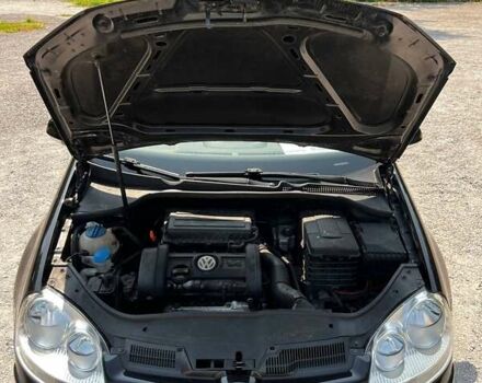 Чорний Фольксваген Гольф, об'ємом двигуна 1.4 л та пробігом 257 тис. км за 6100 $, фото 14 на Automoto.ua