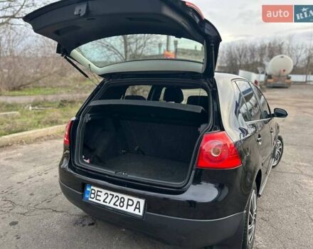 Черный Фольксваген Гольф, объемом двигателя 1.6 л и пробегом 196 тыс. км за 6500 $, фото 14 на Automoto.ua