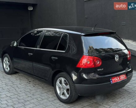 Черный Фольксваген Гольф, объемом двигателя 1.6 л и пробегом 190 тыс. км за 5350 $, фото 13 на Automoto.ua